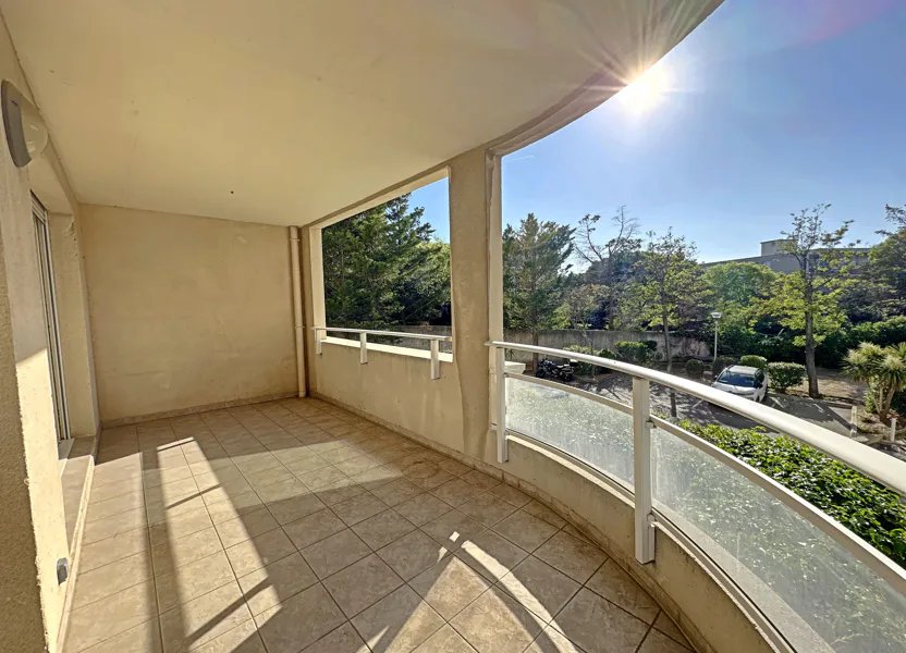 Appartement à louer, 50m², Marseille 8ème