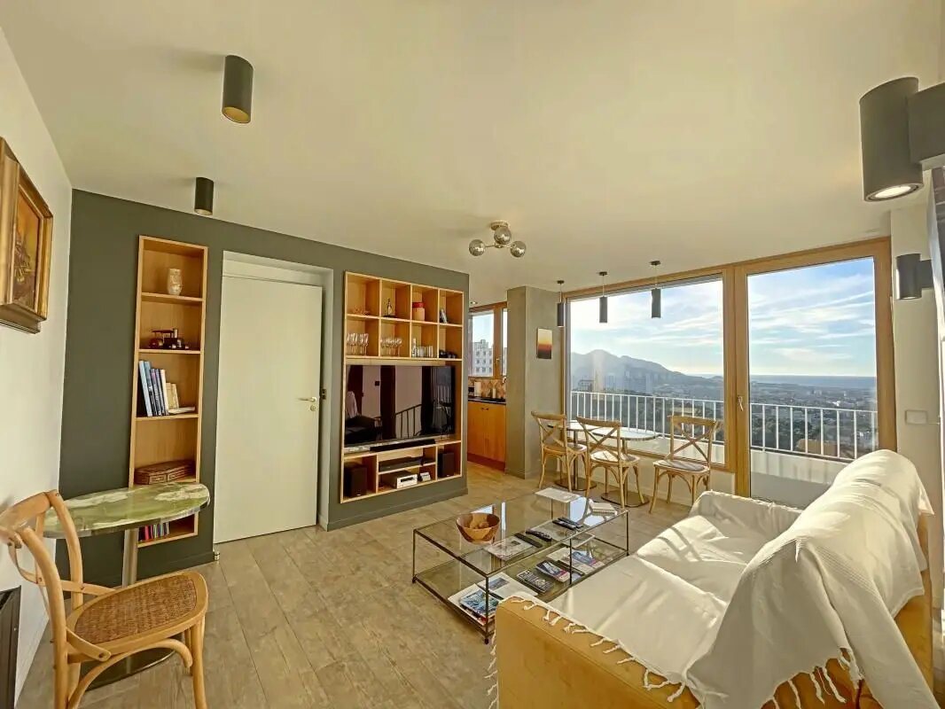 Appartement à louer, 37m², Marseille 9ème