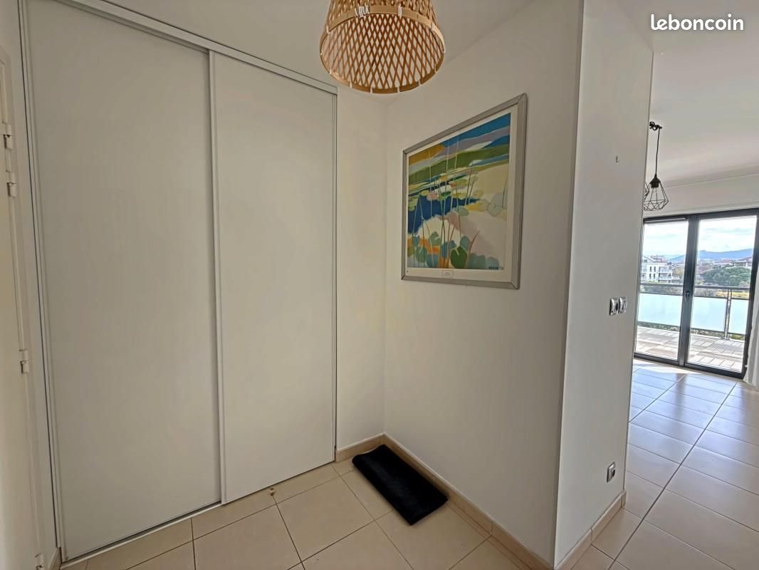 Appartement à louer, 33m², Marseille 8ème