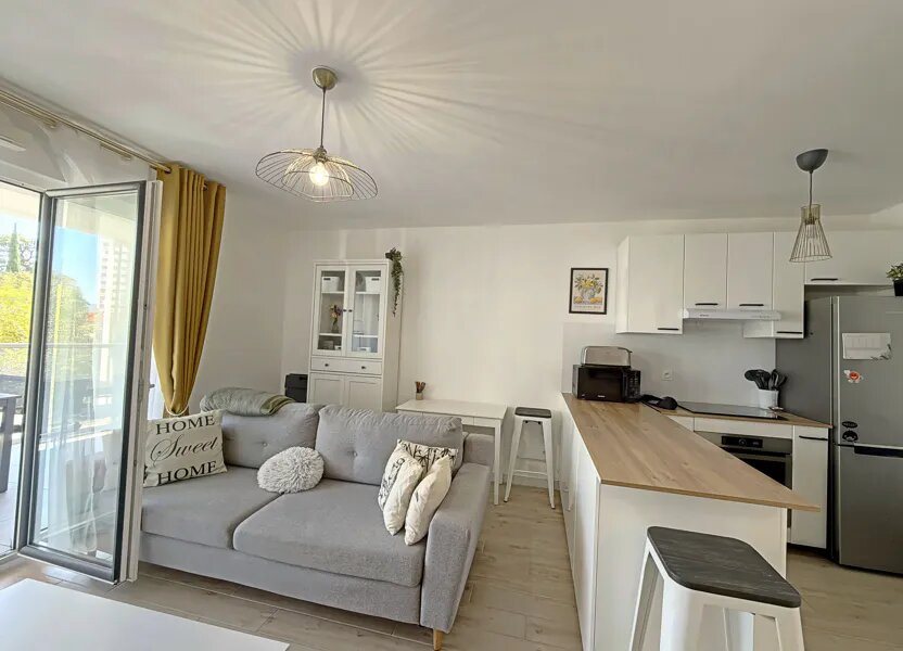 Appartement à louer, 46m², Marseille 9ème