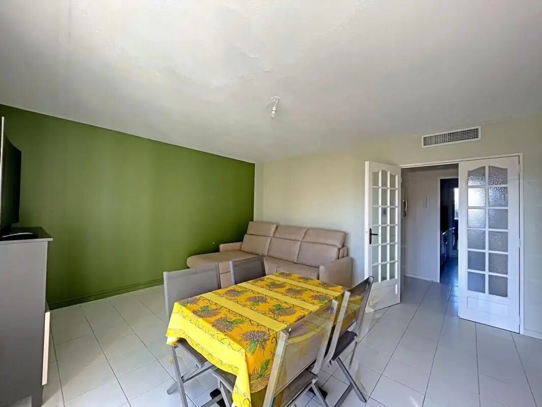 Appartement à louer, 61m², Marseille 8ème