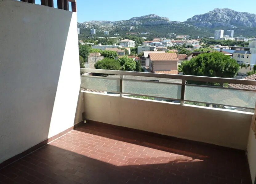 Appartement à louer, 21m², Marseille 8ème