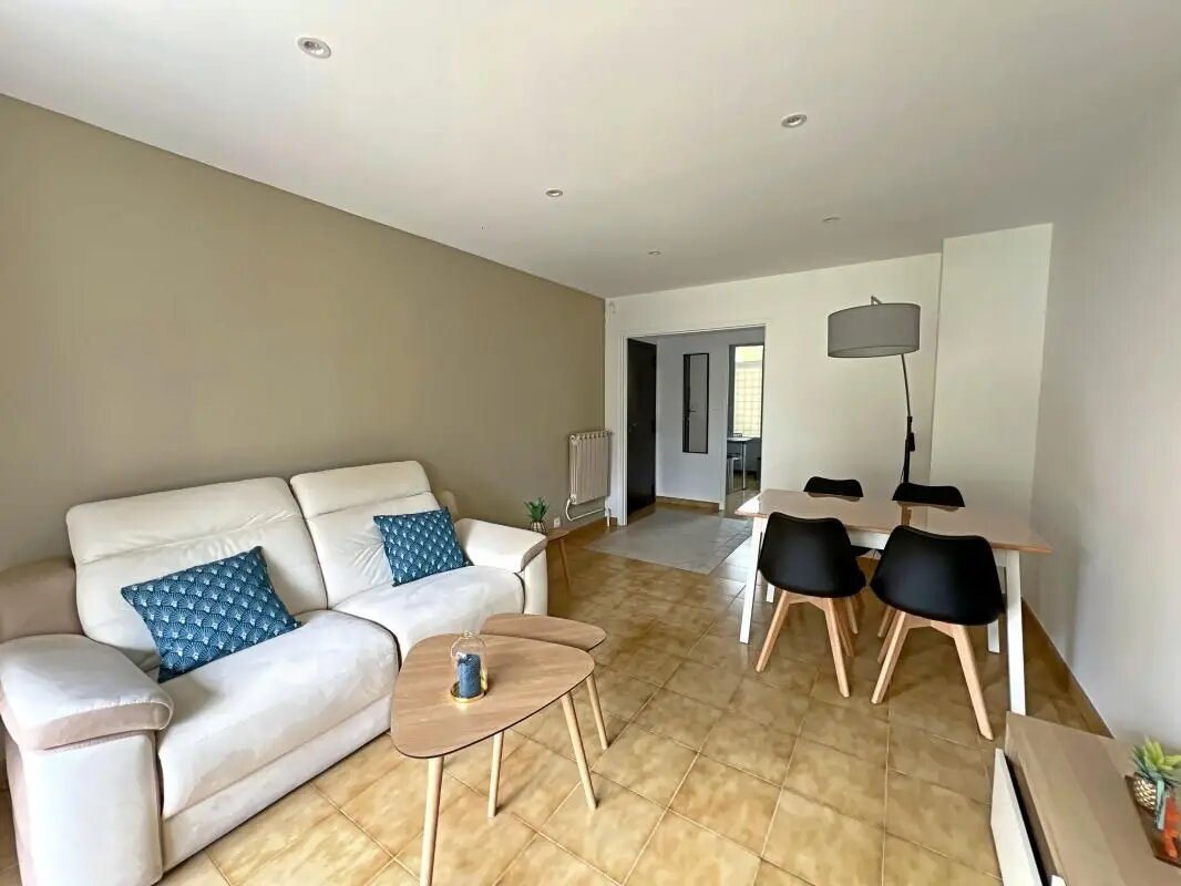 Appartement à louer, 55m², Marseille 8ème