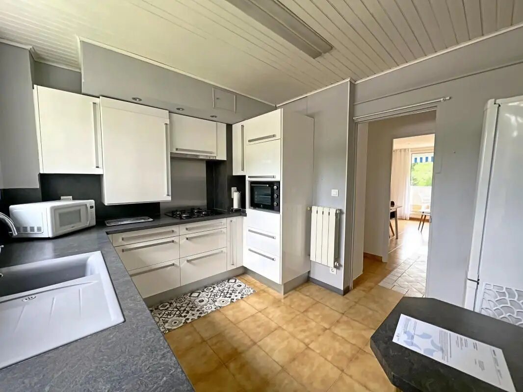 Appartement à louer, 55m², Marseille 8ème