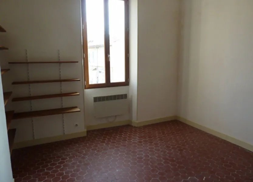 Appartement à louer, 29m², Marseille 7ème