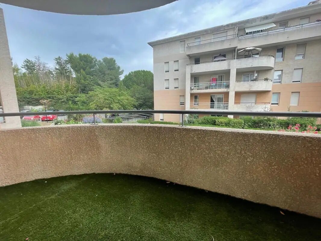 Appartement à louer, 49m², Marseille 8ème