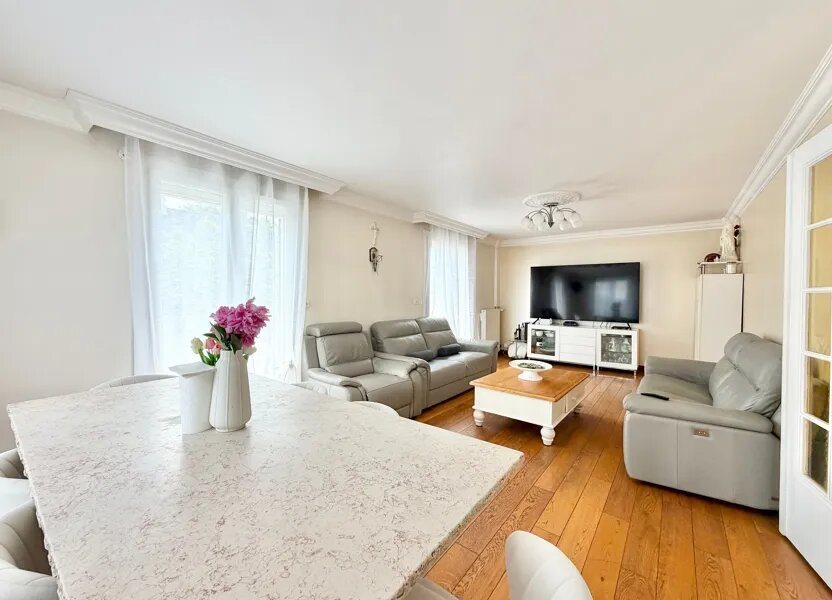 Maison à vendre, 140m², Luisant