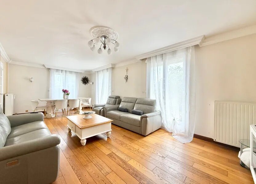 Maison à vendre, 140m², Luisant