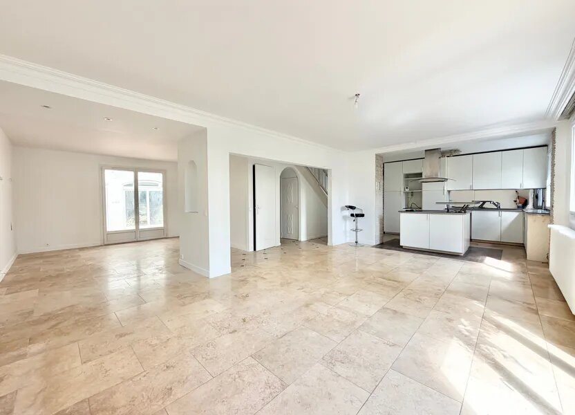 Maison à vendre, 171m², Le Gué-de-Longroi