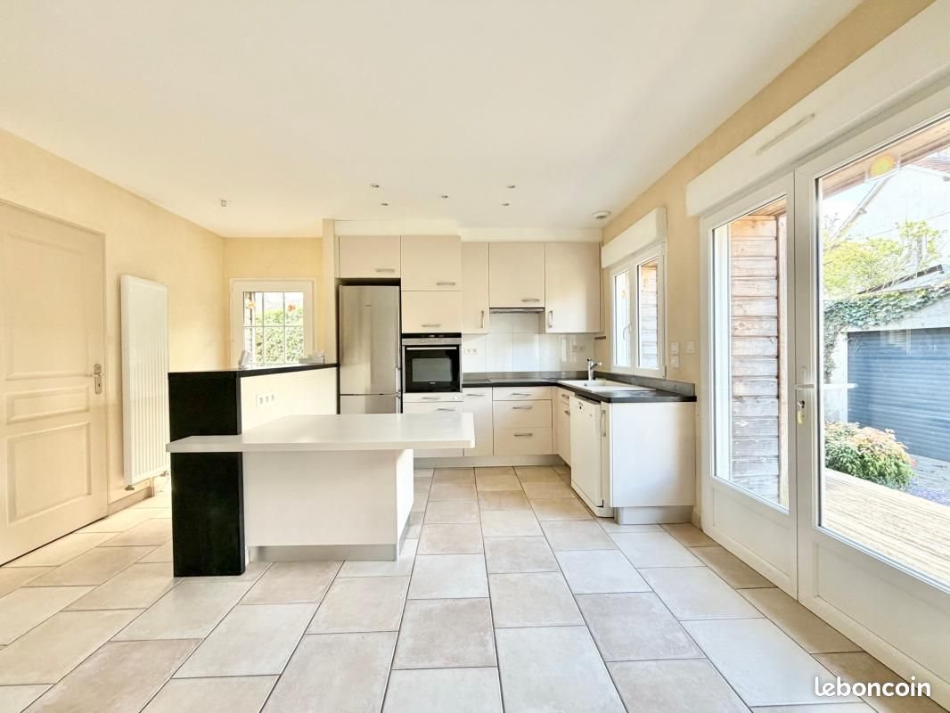 Maison à vendre, 159m², Chartres