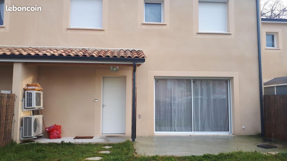 Maison à louer, 74m², Arbanats