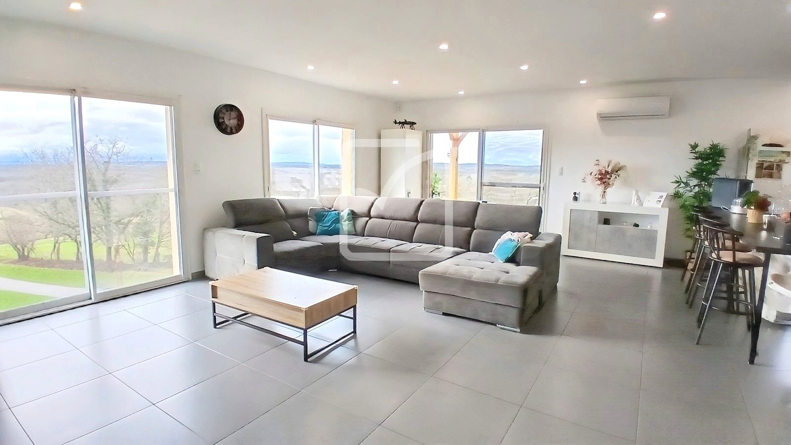 Maison à vendre, 142m², Cuzance