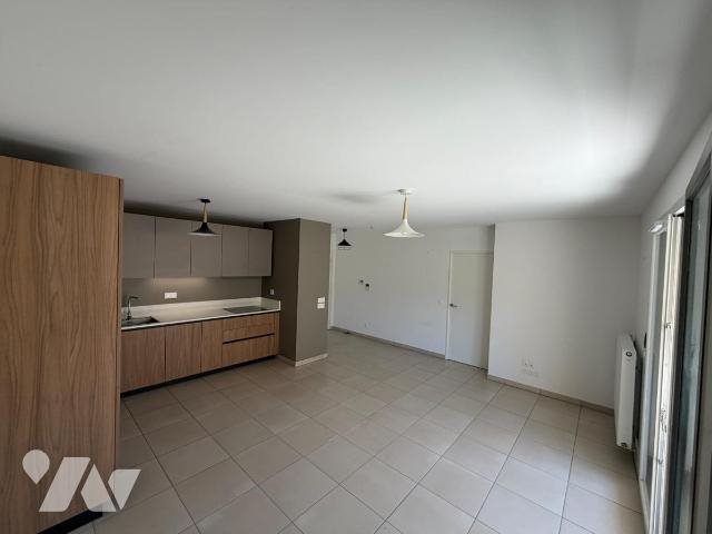Appartement à vendre, 64m², Miribel