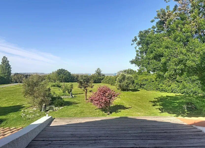Maison à vendre, 360m², Yves