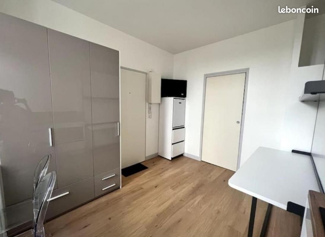 Appartement à louer, 13m², La Rochelle