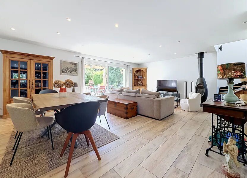 Maison à vendre, 240m², Périgny