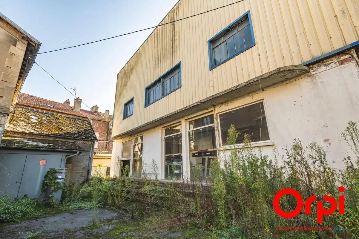 Maison à vendre, 680m², La Fère