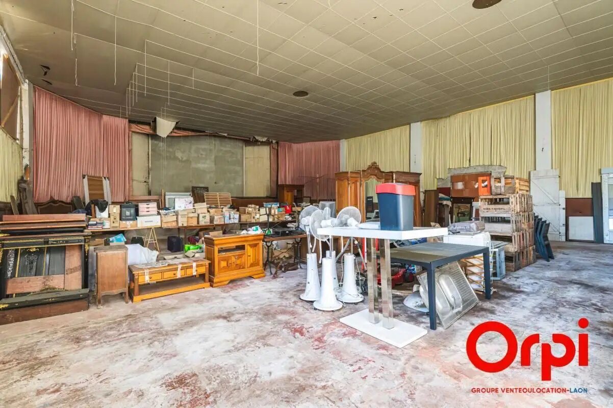 Maison à vendre, 680m², La Fère