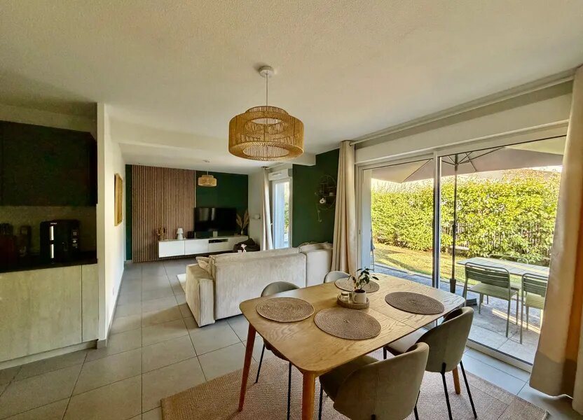 Appartement à louer, 84m², Pessac