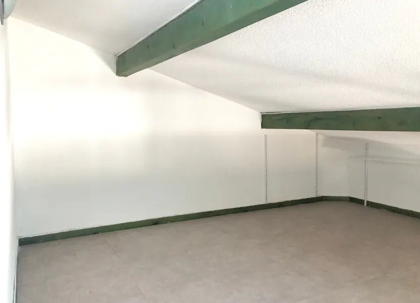 Appartement à louer, 21m², Talence