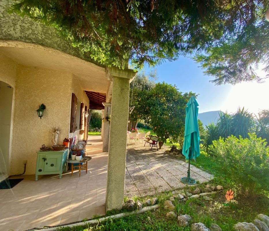 Maison à vendre, 122m², Carros