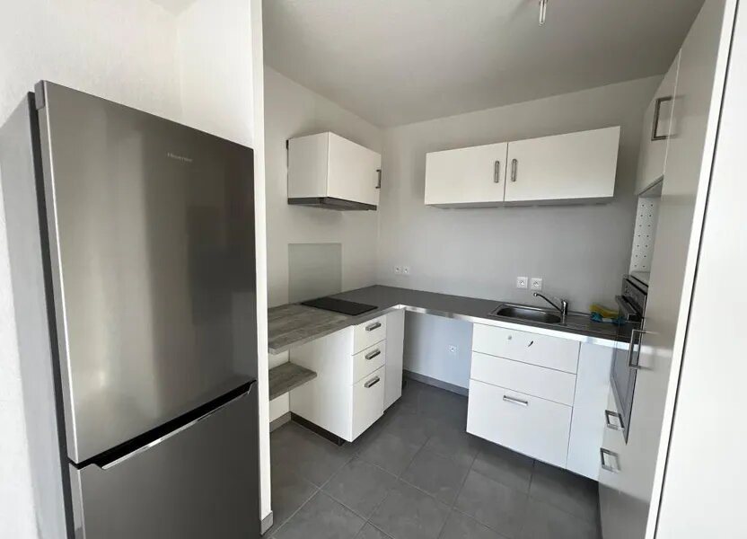 Appartement à louer, 40m², Carros