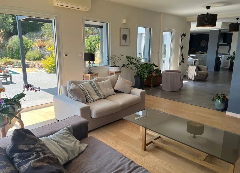 Maison à vendre, 226m², Carros