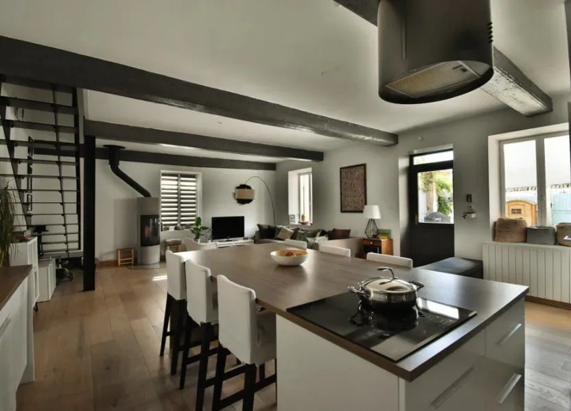 Maison à vendre, 136m², Miribel