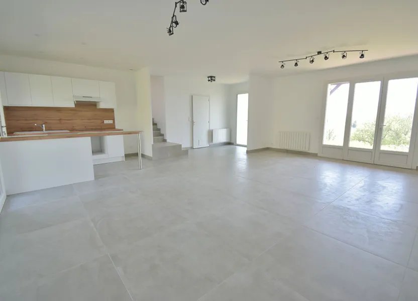 Maison à louer, 92m², Beynost