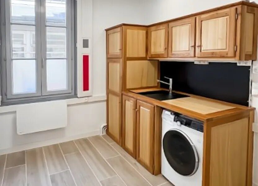 Appartement à louer, 27m², Tours