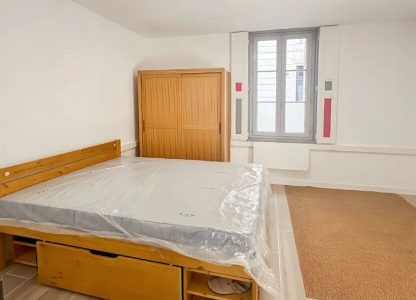 Appartement à louer, 27m², Tours