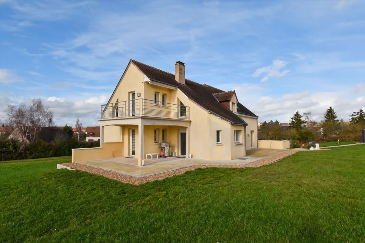 Maison à vendre, 260m², Sargé-sur-Braye