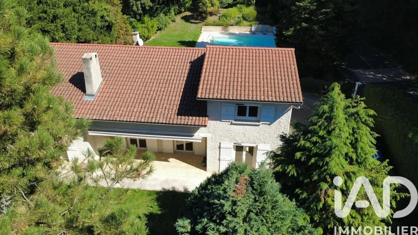 Maison à vendre, 183m², Saint-Paul-en-Cornillon