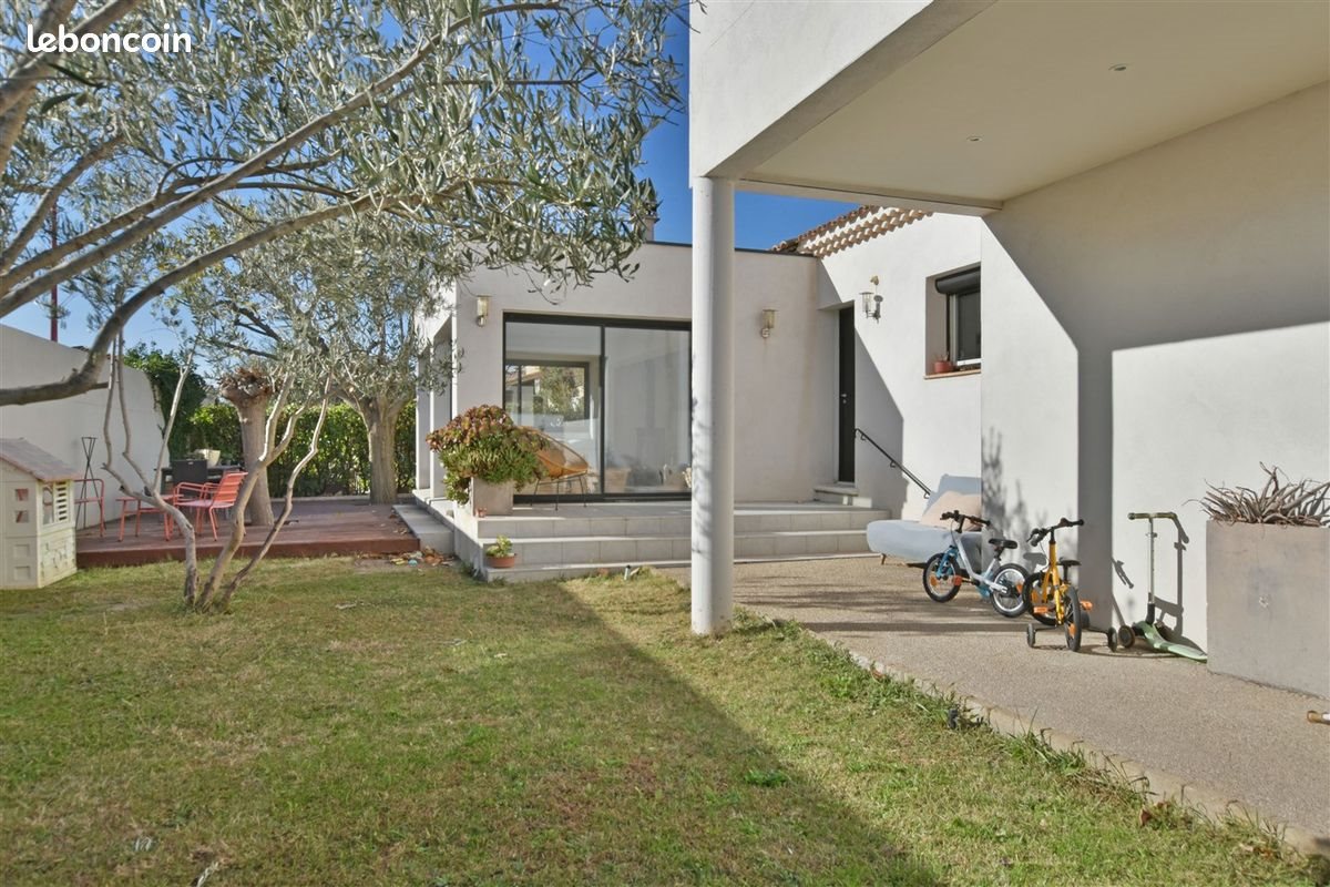 Maison à vendre, 167m², Clarensac