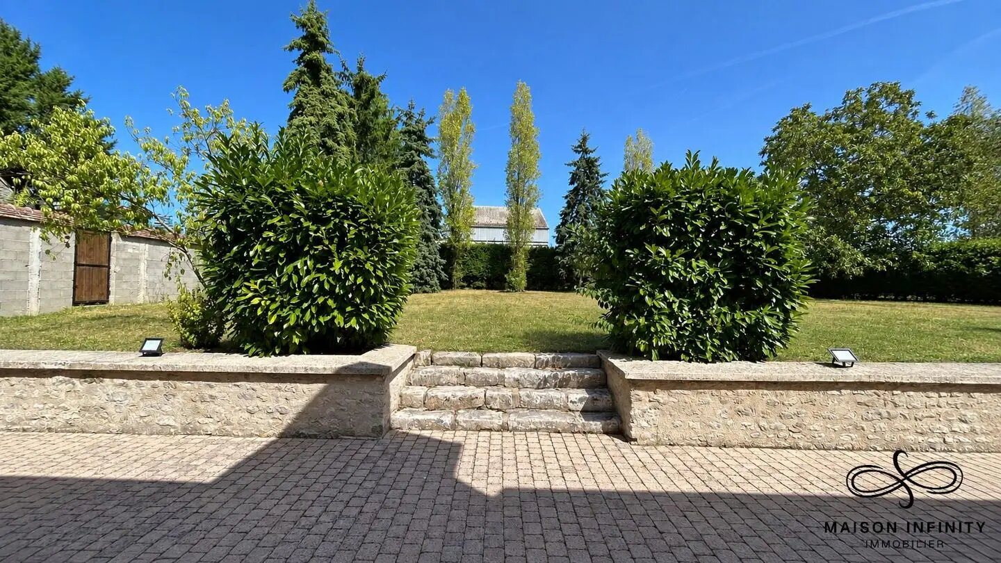 Maison à vendre, 280m², Pithiviers-le-Vieil