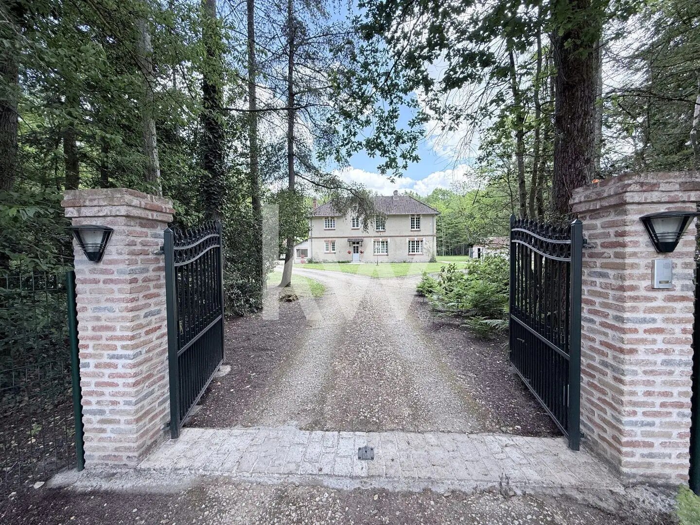 Maison à vendre, 326m², Salbris