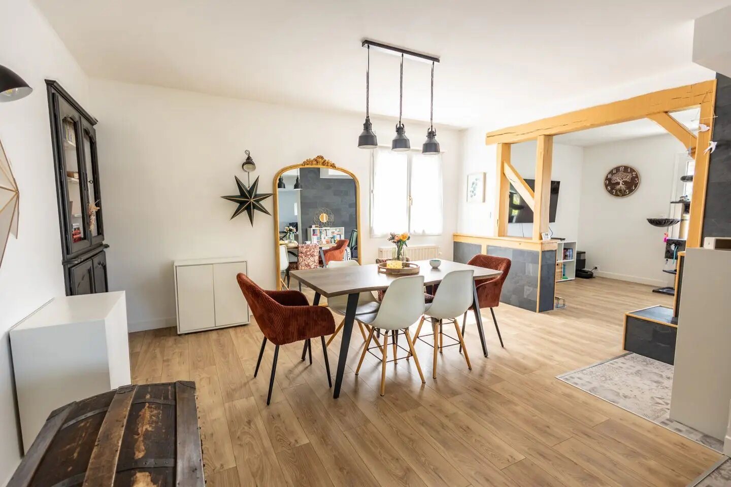 Maison à vendre, 118m², Saint-Denis-de-l'Hôtel