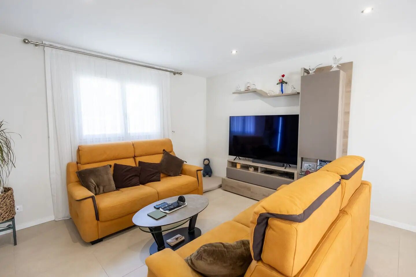 Maison à vendre, 115m², Saint-Denis-de-l'Hôtel