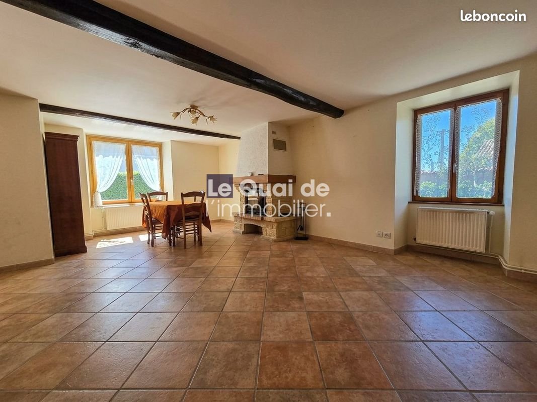 Maison à vendre, 115m², Brézins