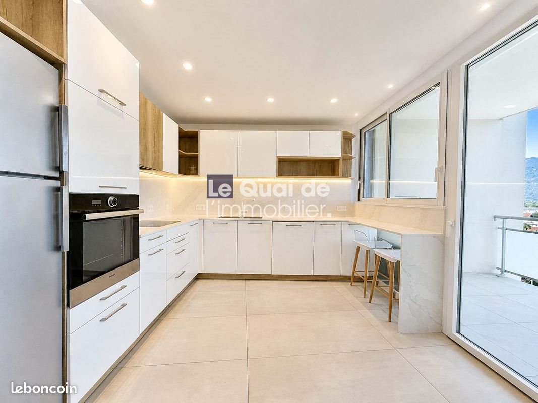 Appartement à vendre, 95m², Aix-les-Bains
