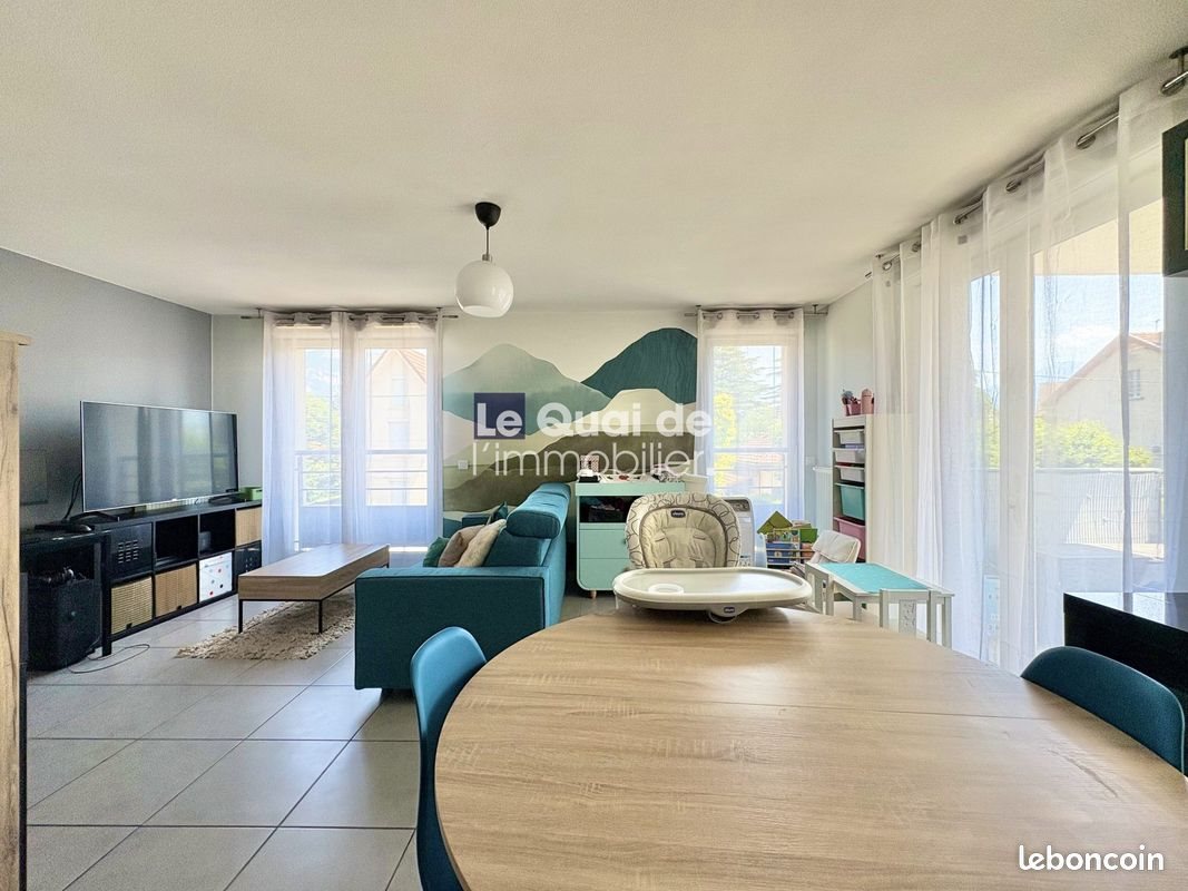 Appartement à vendre, 68m², Saint-Martin-d'Hères