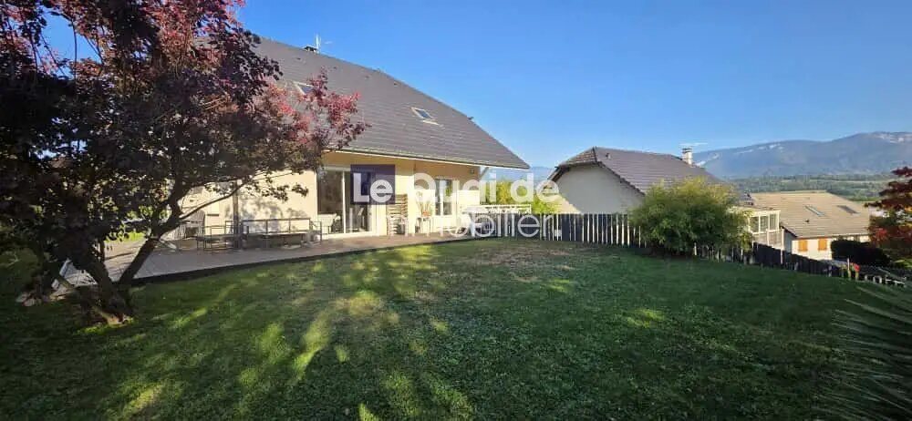 Maison à vendre, 212m², La Biolle