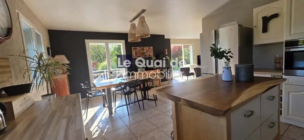 Maison à vendre, 212m², La Biolle