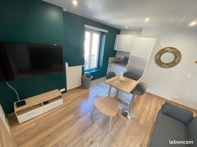 Appartement à louer, 29m², Lagnieu