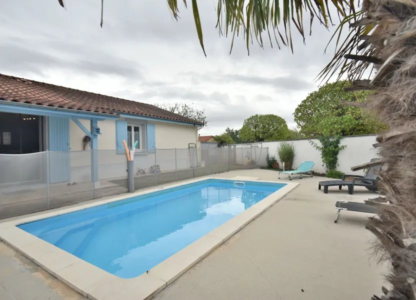 Maison à vendre, 108m², Villieu-Loyes-Mollon
