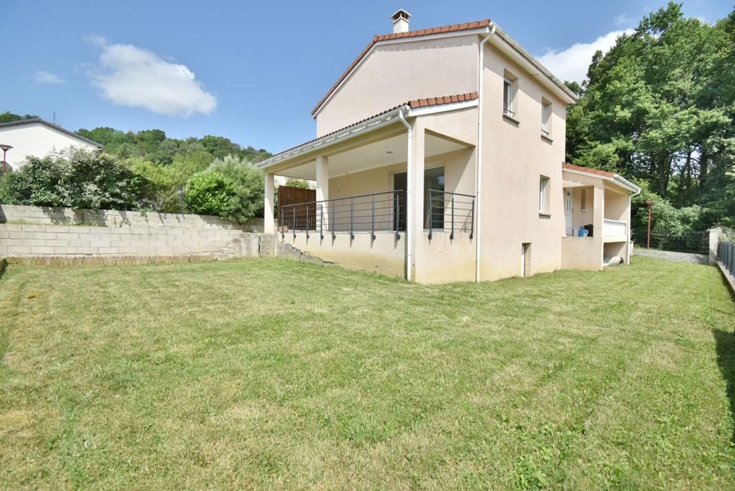 Maison à vendre, 100m², Villieu-Loyes-Mollon