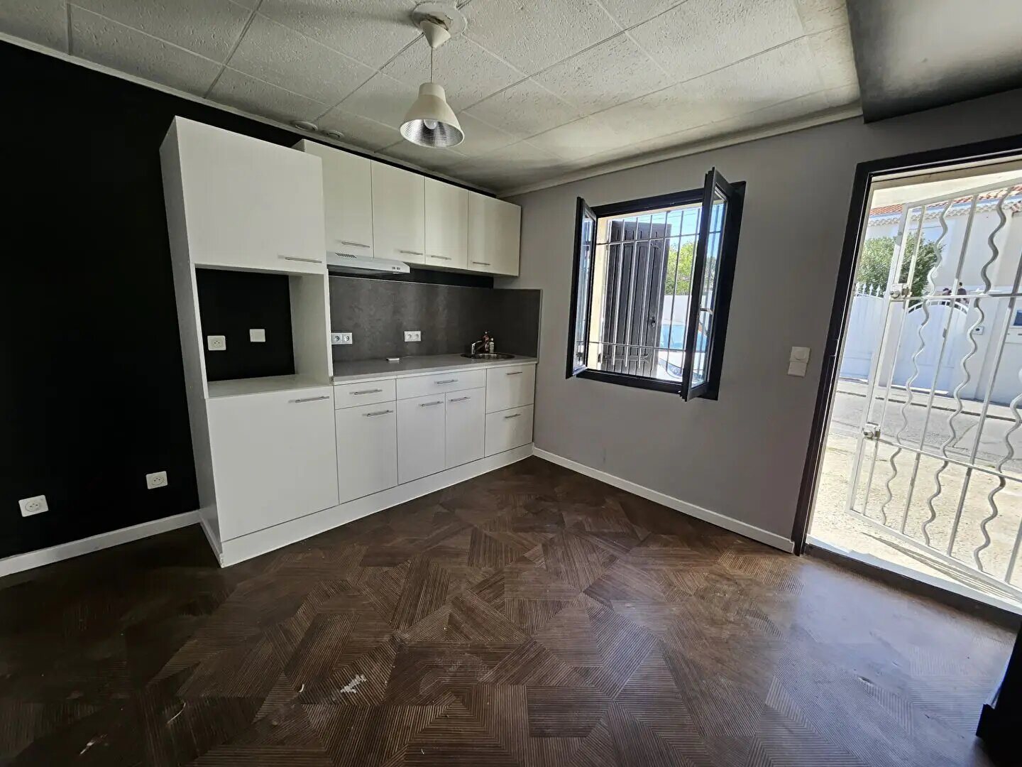 Appartement à louer, 25m², Gignac-la-Nerthe