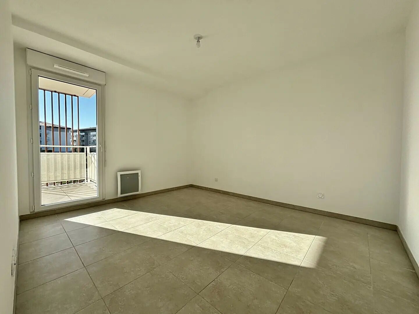 Appartement à louer, 39m², Marignane