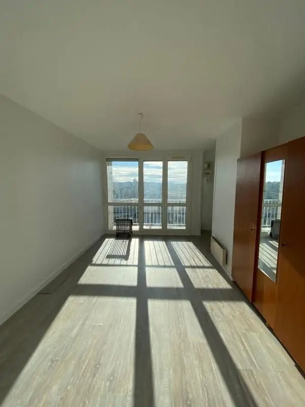 Appartement à louer, 22m², Tours