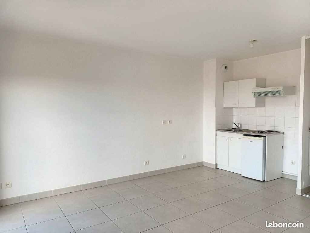 Appartement à louer, 45m², Tours